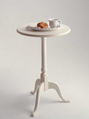 Occasional table (217)