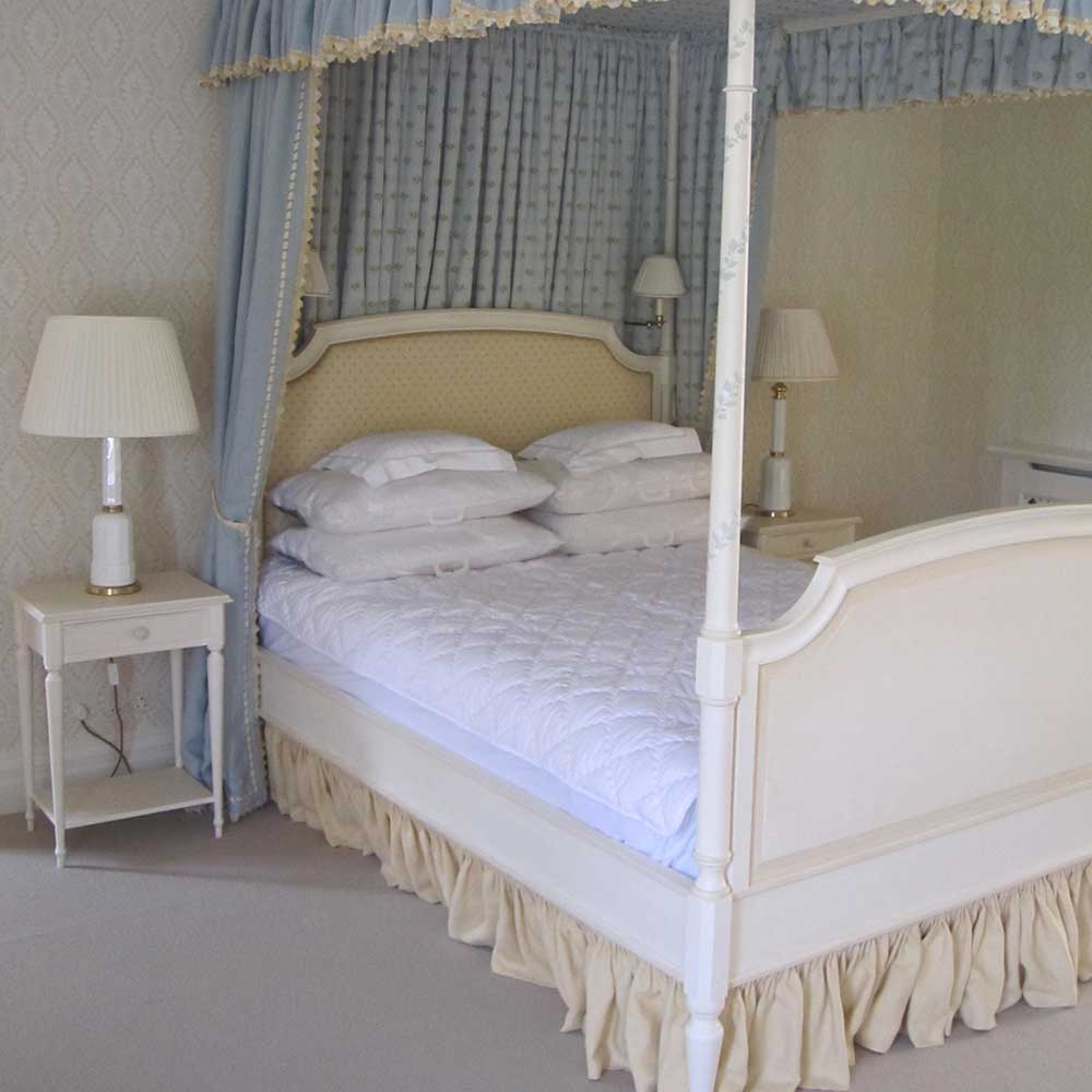 Bespoke Four Post Bed Bespoke Four Post Bed
